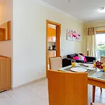 Greice Homes-apartamento 2 Quartos, Monte Da Balaia, Olhos De Agua, Albufeira Vakantiehuis